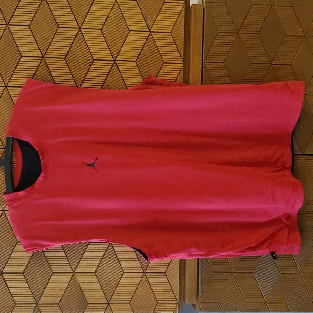 Nike Reversible athletic tank top